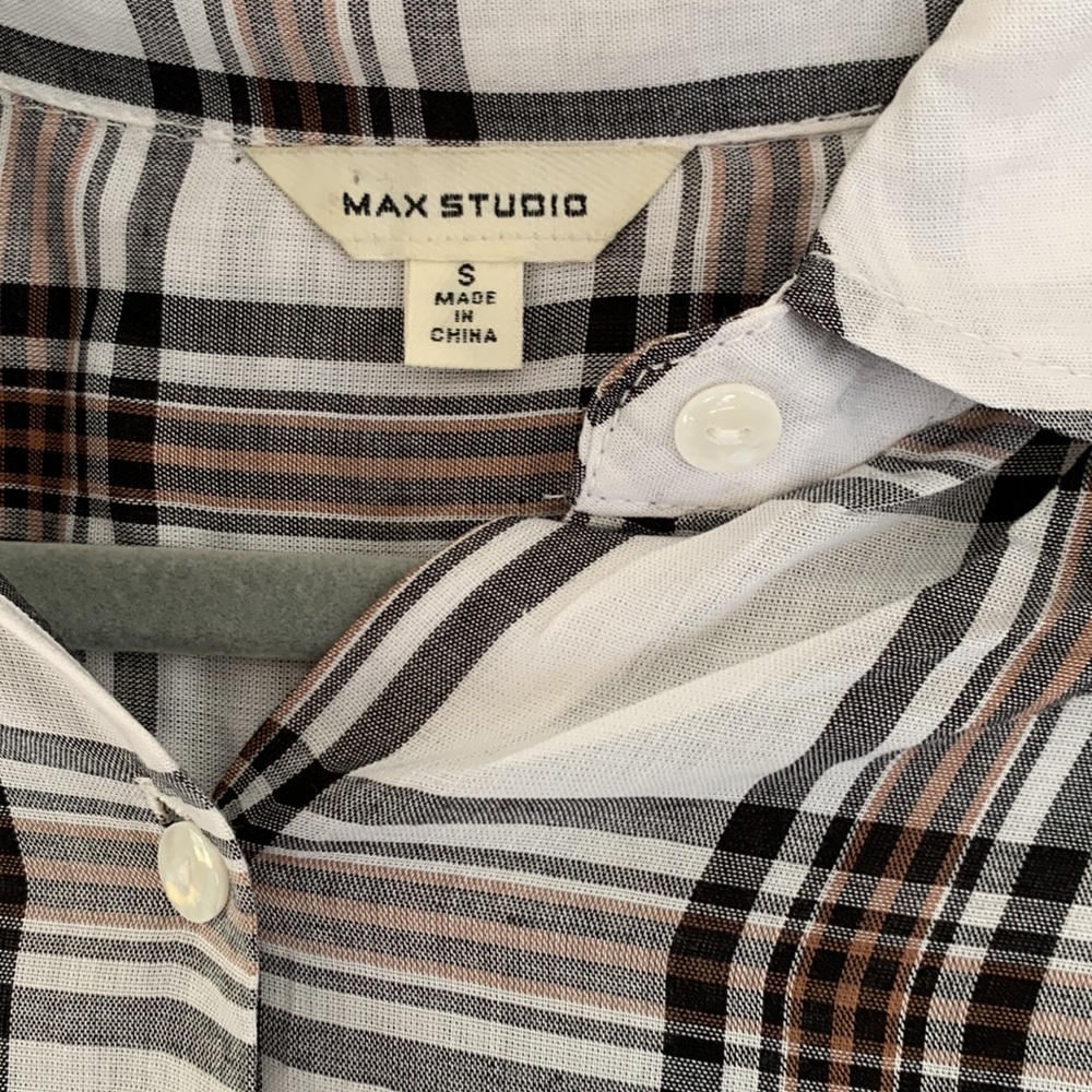 Max Studio High-Low blouse - Picture 2 of 5